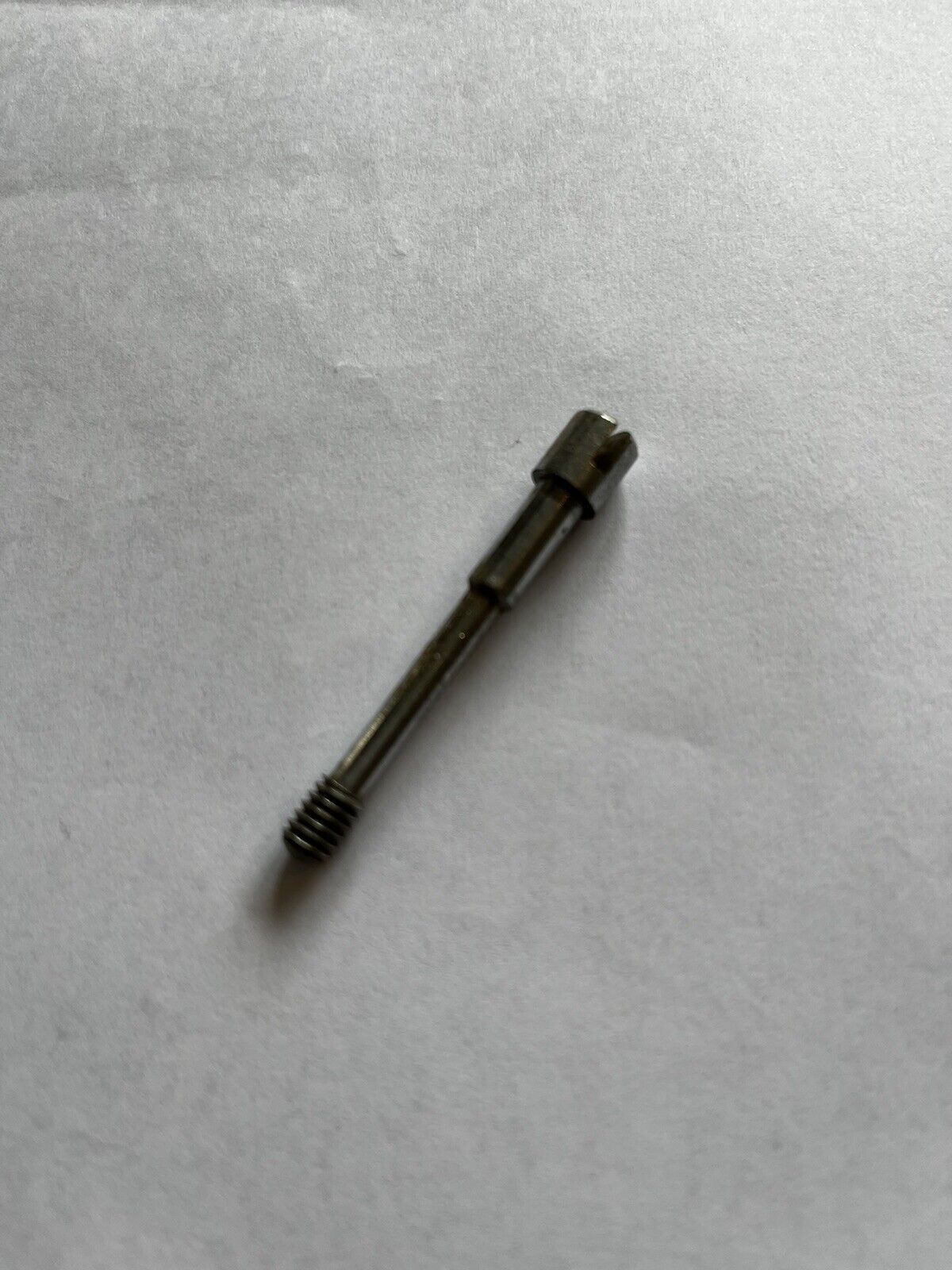 Premier slot tension rod for snare drum